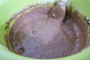 Desert prajitura cu crema de lamaie, migdale si cacao