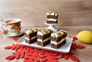 Desert prajitura cu crema de lamaie, migdale si cacao