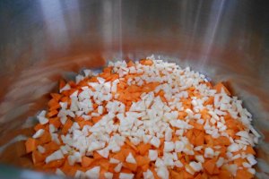 Ciorba din piept de vita, cu legume