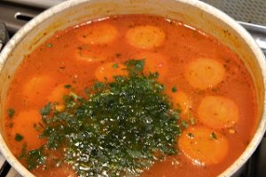 Supa de rosii cu legume si taitei