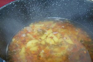 Ciorba de porc cu afumatura si zeama de varza