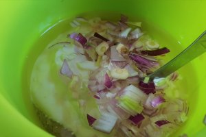 Salata de vinete cu iaurt, menta si chimen