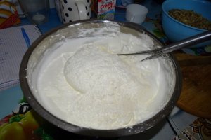 Desert prajitura 1 martie- Primavara frumoasa