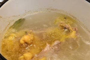 Supa de bibilica cu fulgi de ou