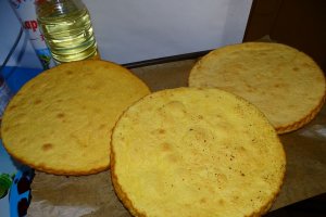 Desert tort cu jeleu de visine