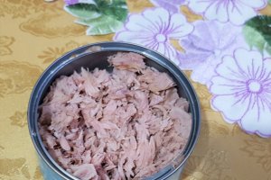 Salata cu ton si portocala