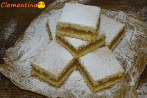 Desert placinta cu mere, de post (varianta dama cu camelii)
