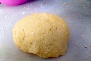 Aperitiv tarta sarata cu spanac si rulouri mixte
