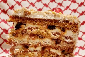 Desert tort Medovik cu blat pufos