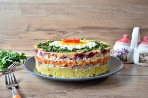 Cum se face Salata Suba, celebra salata ruseasca?