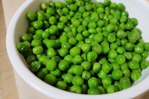 Ciorba de gascan cu legume si mazare verde