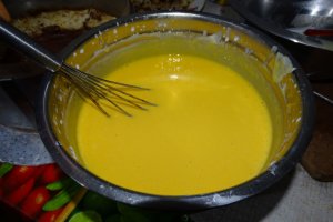 Desert cu ciocolata, zmeura si caise