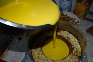 Desert cu ciocolata, zmeura si caise