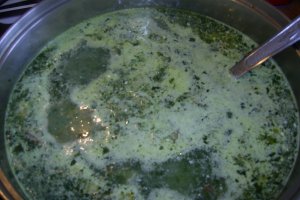 Supa de spanac cu sunculita
