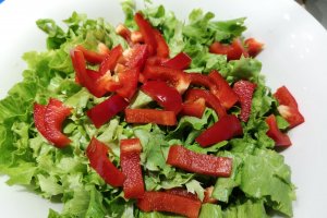 Salata cu somon