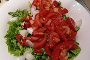 Salata cu somon