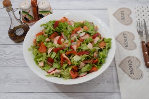 Salata cu somon