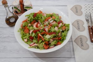 Salata cu somon