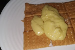 Desert fara coacere, cu crema de vanilie
