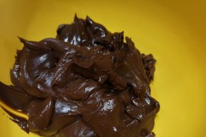 Desert prajitura cu visine si ciocolata