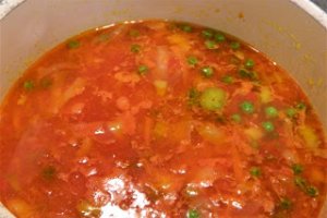 Ciorba cu mazare, praz si salata verde