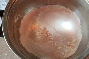 Desert prajitura cu foi de cacao si biscuiti