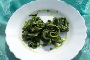 Paste cu pesto de leurda si spanac