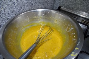 Desert prajitura cu piscoturi si doua creme