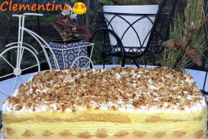 Desert prajitura cu piscoturi si doua creme
