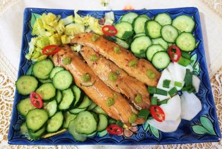 Salata cu hering afumat