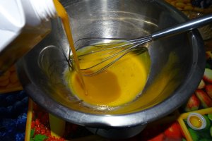 Desert prajitura cu mure si mango sau Prajitura Zmeoaicei