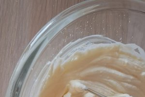 Desert macarons cu crema de branza