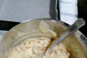 Desert prajitura cu mere caramelizate