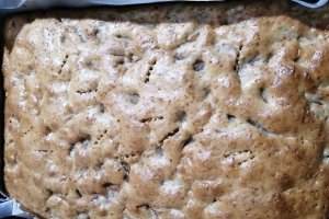 Desert prajitura cu mere caramelizate