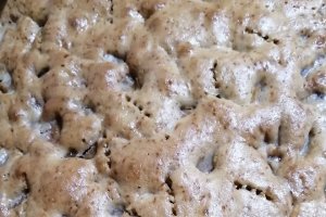 Desert prajitura cu mere caramelizate