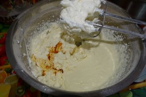 Desert prajitura cu jeleu de portocale
