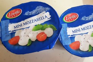 Mozzarella picanta marinata in ulei de masline