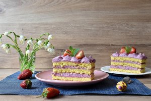 Desert prajitura cu fructe de padure si lamaie