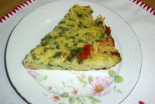 Tort de spaghete la tigaie