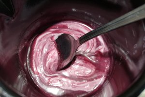 Desert cheesecake cu mure si jeleu de mure