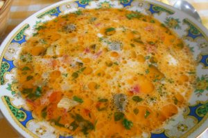 Ciorba de zucchini, dreasa cu ou si smantana