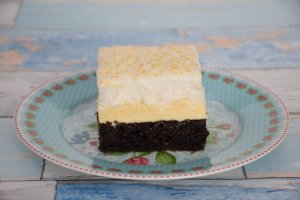 Desert prajitura cu urda si bezea