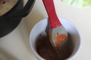 Aperitiv briose cu sunca de pui si masline negre