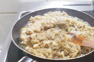 Mancare de vinete cu carne de vita