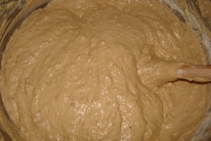 Desert chec cu nuci si stafide