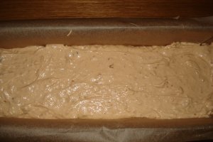 Desert chec cu nuci si stafide