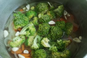 Supa crema de naut cu broccoli