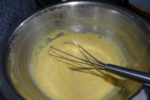Desert tort cu zmeura si mascarpone