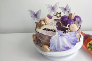 Desert tort cu afine si ciocolata alba