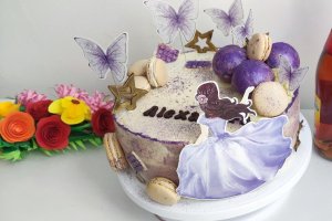 Desert tort cu afine si ciocolata alba